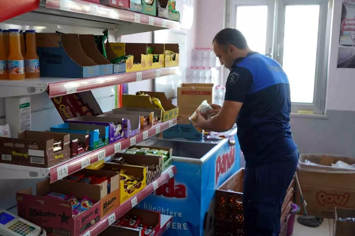 Çayırova’da Okul Kantinlerine Zabıta Denetimi