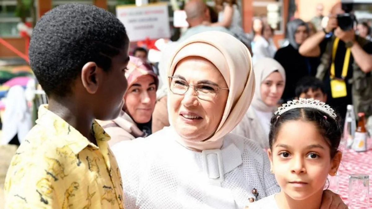 Emine Erdoğan’ın hayata geçirdiği Gönül Elçileri projesi New York’ta dünyaya anlatılacak