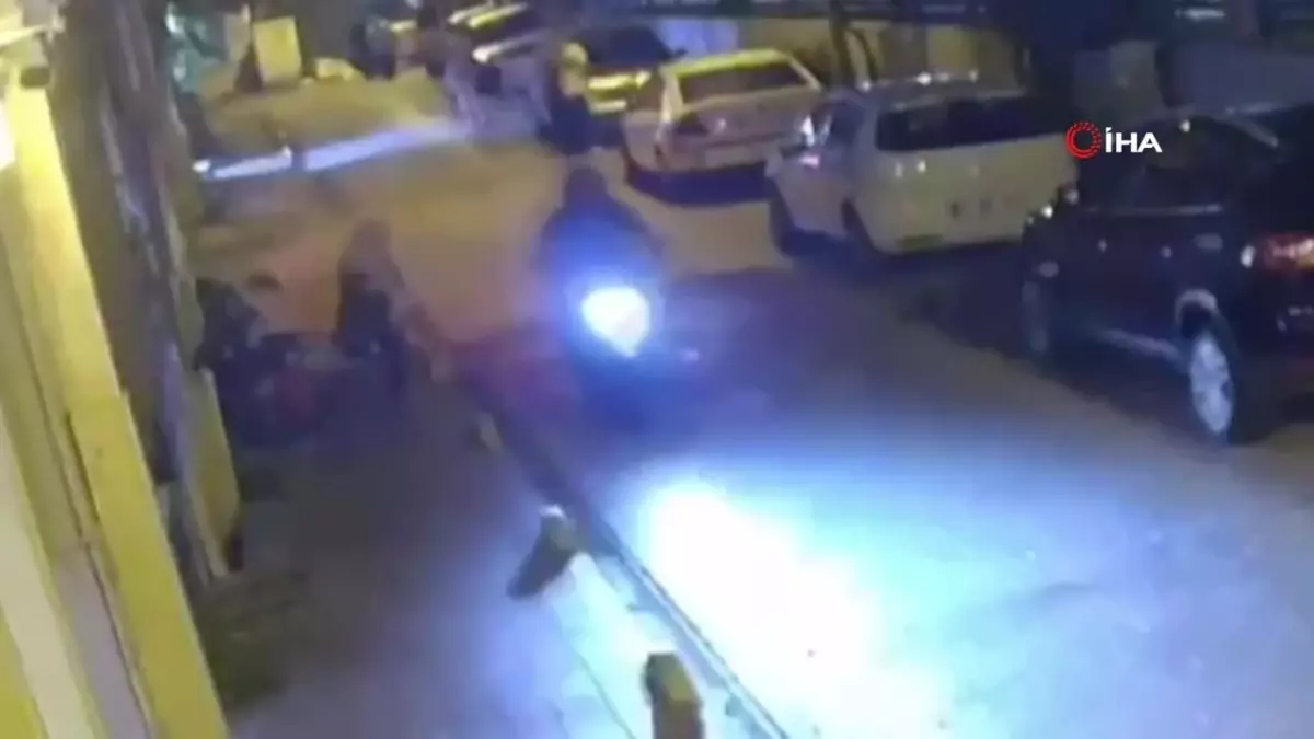 Fatih’te Motosiklet Kazası: 1 Yaşındaki Çocuk Hayatını Kaybetti