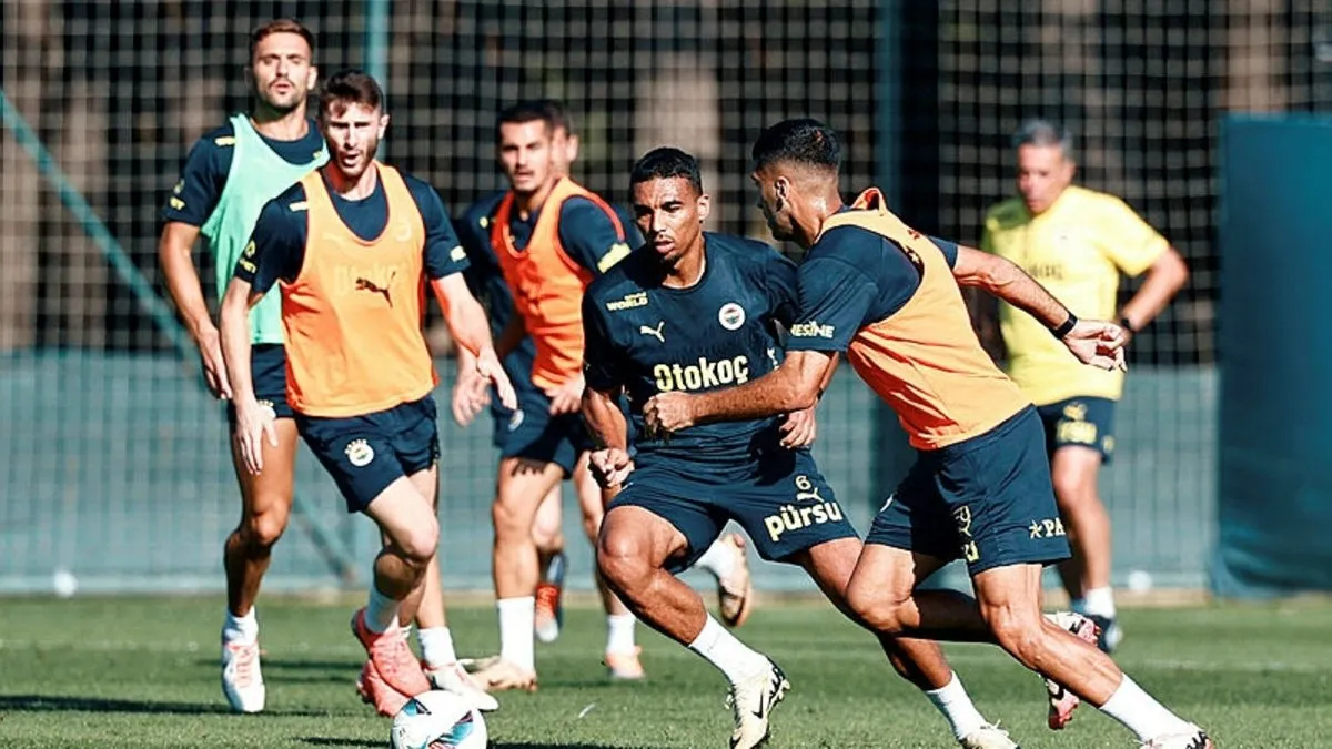 Fenerbahçe’de Antalyaspor maçının kamp kadrosu belli oldu
