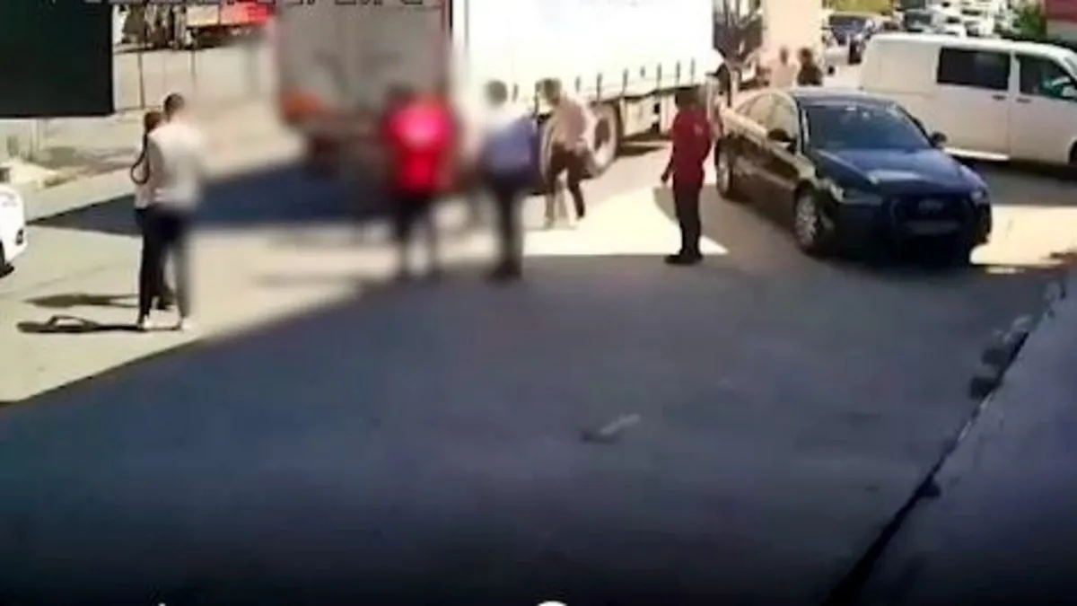 İstanbul- Arnavutköy’de arızayı gidermek altına girdiği TIR hareket edince öldü