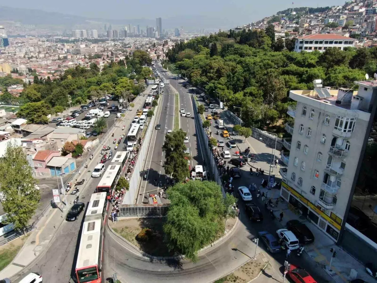 İzmir’de köprüden düşen araçta 3 kadın hayatını kaybetti