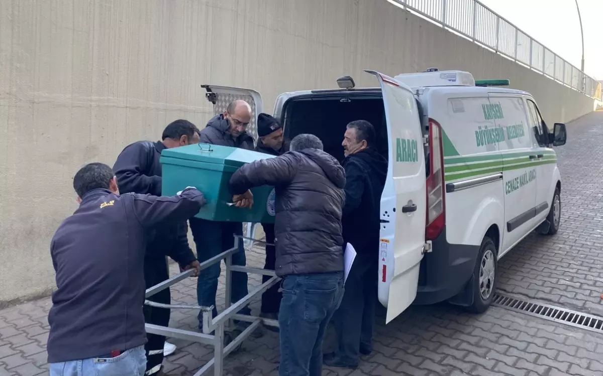 Komşusunu Vuran Kadına 12 Yıl Ceza