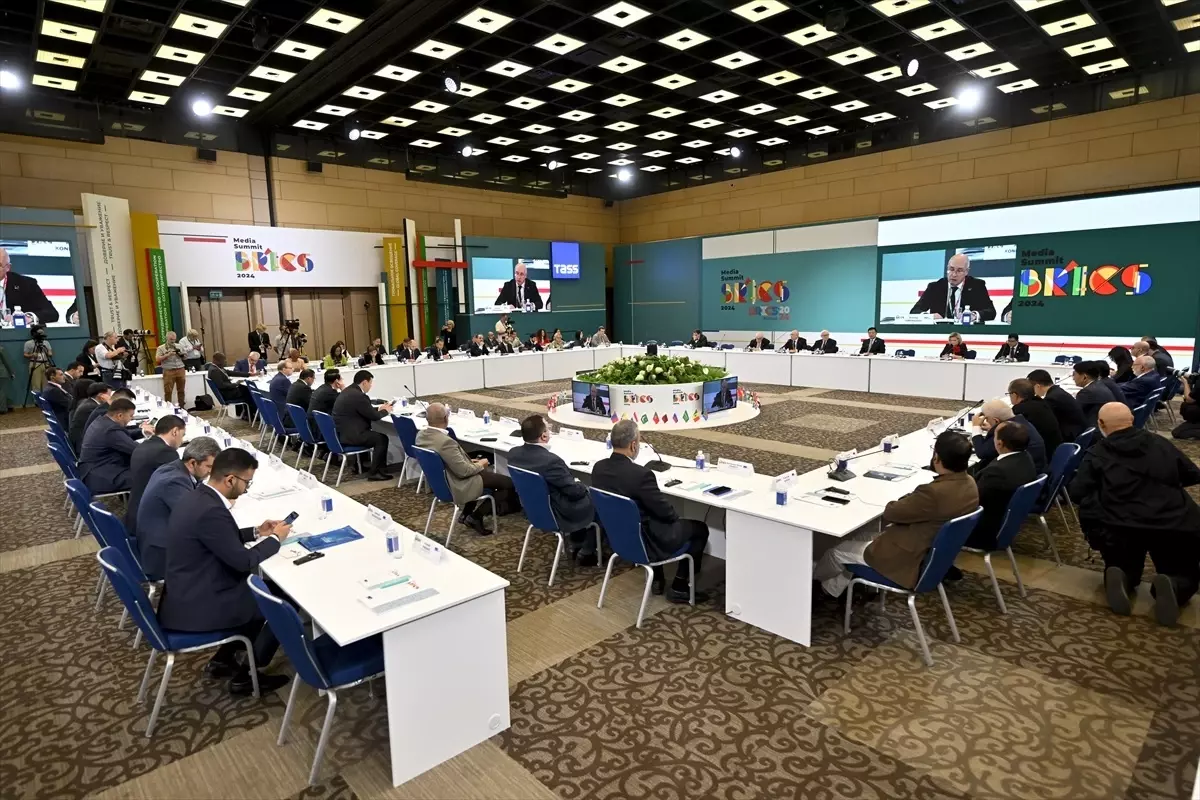 Moskova’da BRICS Medya Zirvesi Başladı