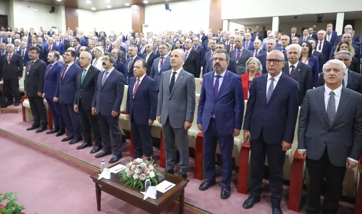 YÖK’ten Yapay Zeka Programlarına Yoğun İlgi