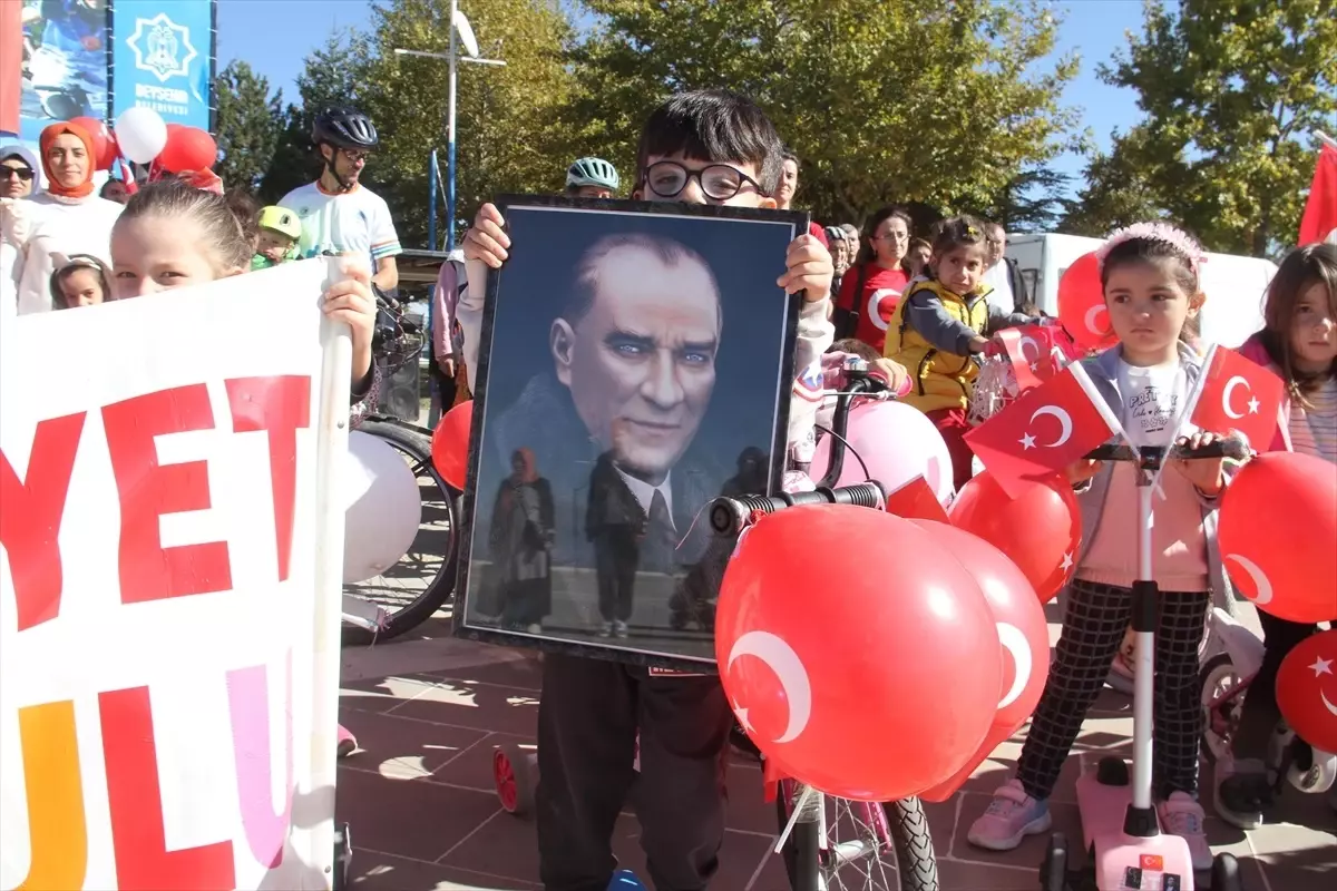 Beyşehir’de Bisikletli Cumhuriyet Bayramı Kutlaması