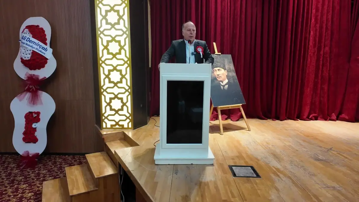 Yüreğir Belediye Kreşleri 29 Ekim Cumhuriyet Bayramı’nı Coşkuyla Kutladı