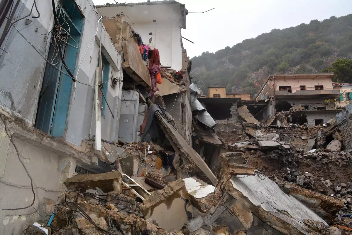 İsrail’den Lübnan’a Saldırı: 2 Ölü, 22 Yaralı