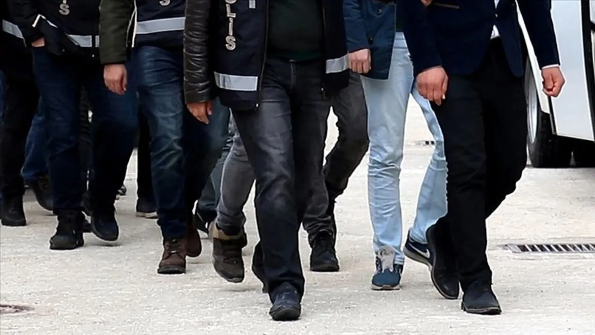 İstanbul’daki DEAŞ operasyonunda gözaltına alınan 34 kişiden 23’ü tutuklandı