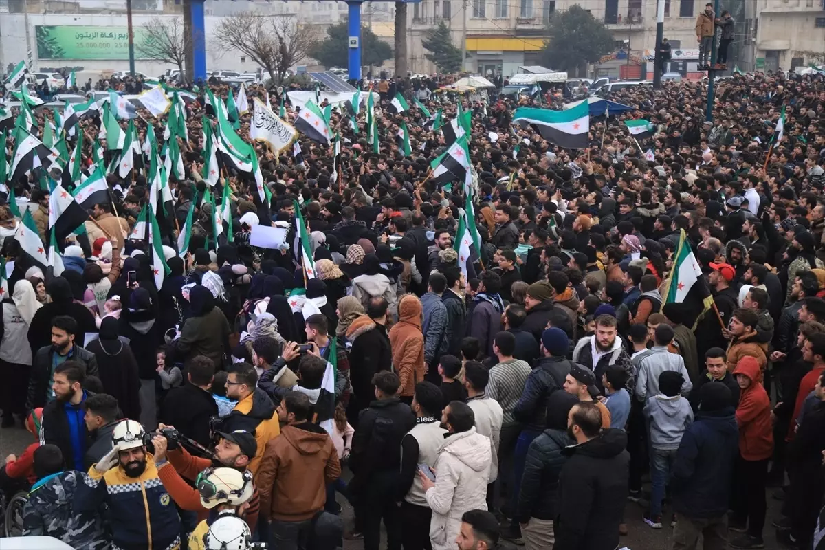 İdlib’de Yahya Havva Konseri Coşkuyla Gerçekleşti