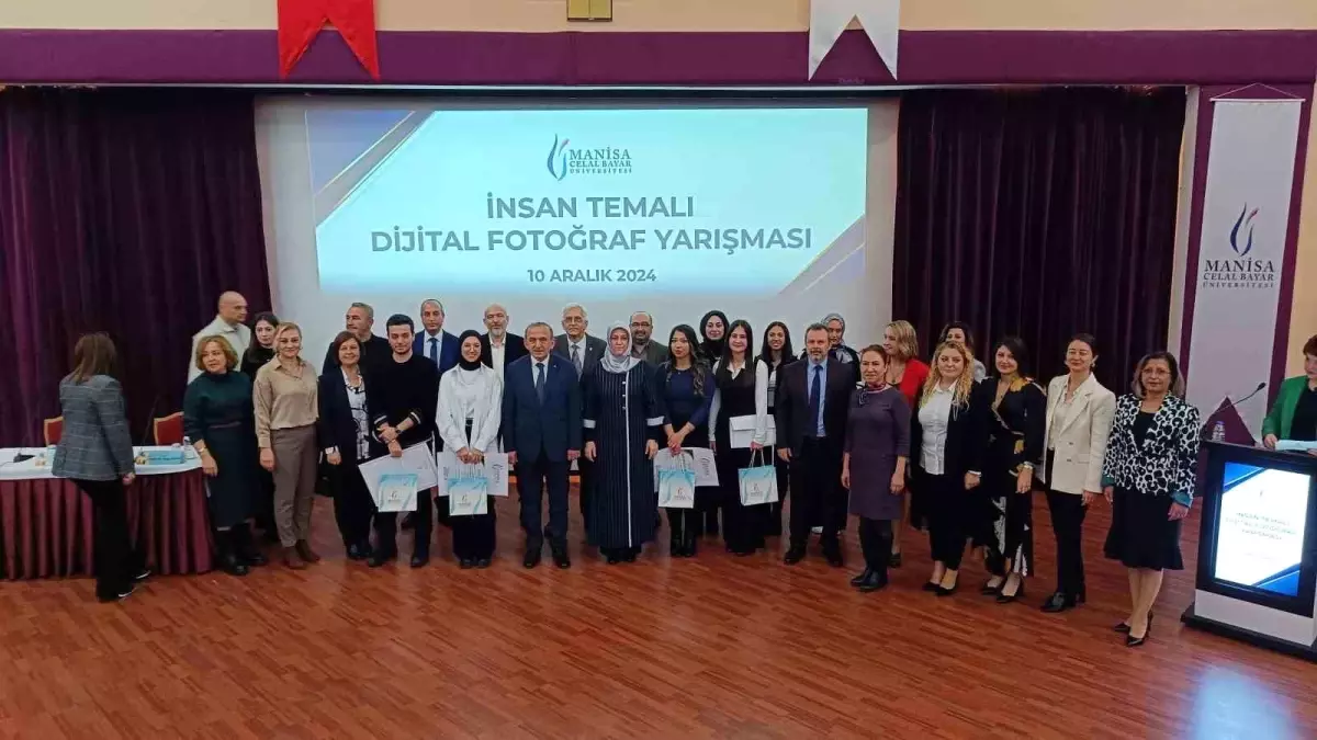 MCBÜ’de İnsan Hakları Günü Fotoğraf Yarışması Ödül Töreni