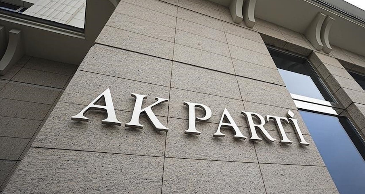 AKP’de MKYK toplantısı sona erdi