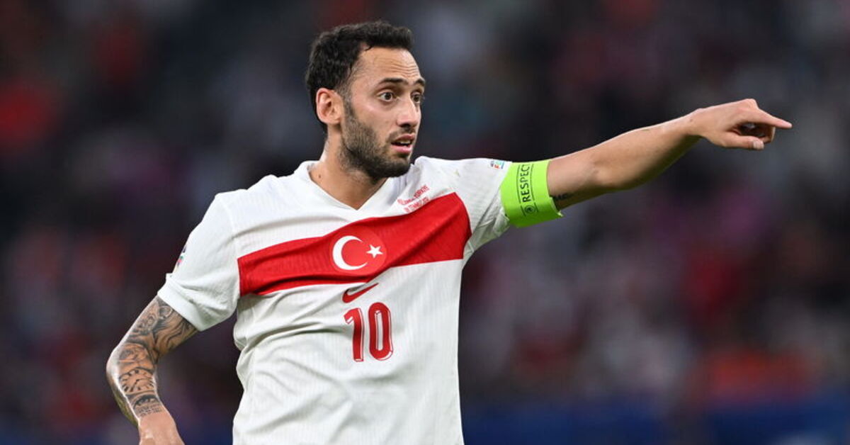 Hakan Çalhanoğlu: Dünya Kupası hasretine son verecek bir jenerasyonuz