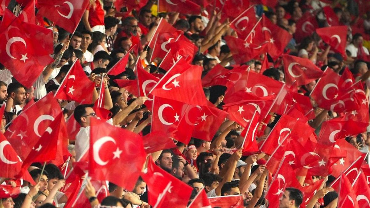 Türkiye – Macaristan maçı öncesi bilet satışları başlıyor!